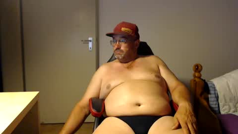 Snapshot of fraboys chatting on July 12, 2026, 8:11 pm Fraboys online show from July 12, 2026, 8:11 pm