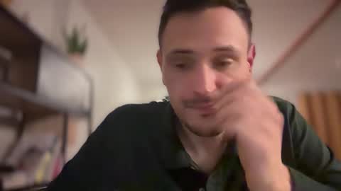 fraisetagada359 online show from November 1, 2025, 7:38 pm