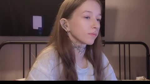 fran_bow online show from March 11, 2026, 6:47 pm