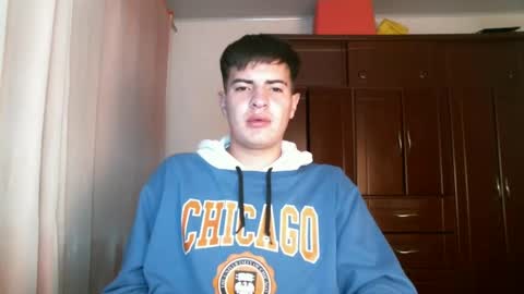 franccesco_699 online show from December 19, 2024, 11:35 pm