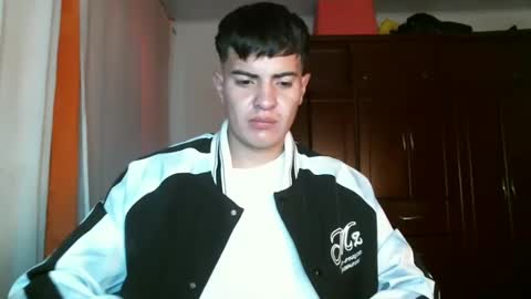franccesco_699 online show from December 21, 2024, 9:04 pm