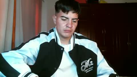 franccesco_699 online show from December 23, 2024, 7:20 pm