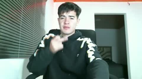 franccesco_699 online show from January 3, 2025, 1:48 am