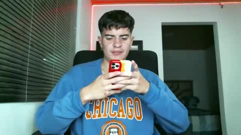 franccesco_699 online show from January 11, 2025, 4:27 am