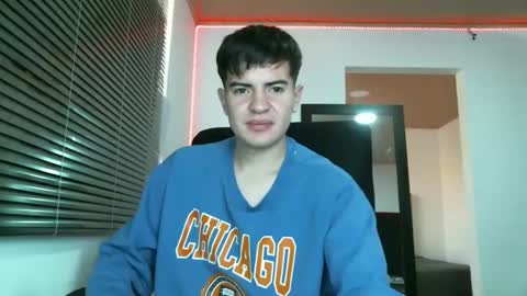 franccesco_699 online show from January 16, 2025, 5:01 pm