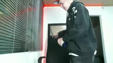 franccesco_699 online show from January 23, 2025, 12:04 am