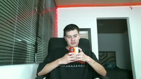 franccesco_699 online show from February 3, 2025, 2:03 am