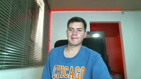 franccesco_699 online show from February 11, 2025, 4:35 pm