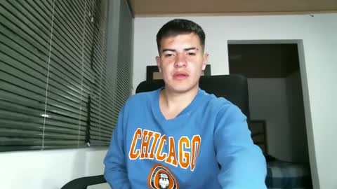 franccesco_699 online show from February 27, 2025, 12:21 am