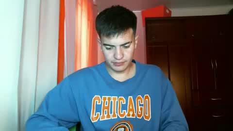 franccesco_699 online show from February 27, 2025, 7:26 pm