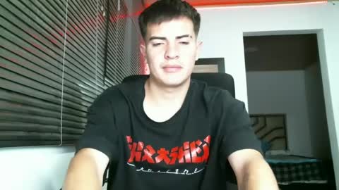 franccesco_699 online show from March 9, 2025, 12:42 am