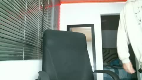 franccesco_699 online show from March 10, 2025, 12:18 am