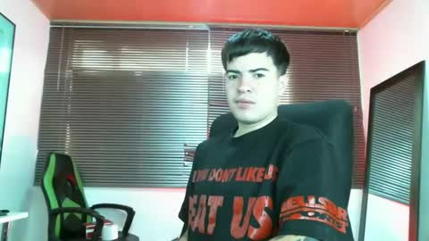 franccesco_699 online show from September 10, 2025, 4:51 pm