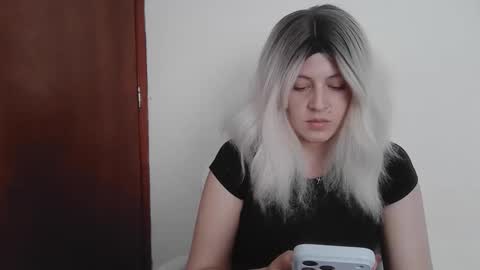 Francesca online show from May 27, 2026, 8:17 pm