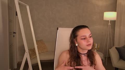 Francesca online show from June 8, 2026, 1:11 pm