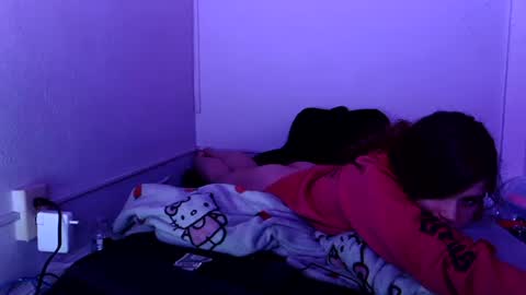 francescafey online show from February 4, 2026, 4:51 am