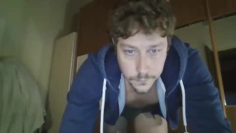 francesco_831115 online show from October 13, 2025, 5:46 pm