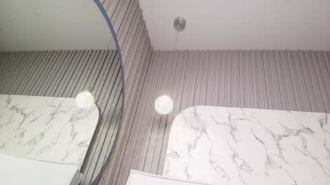 franchesca_de_luca online show from January 3, 2025, 12:22 am