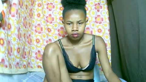 francilla online show from September 28, 2025, 2:22 pm