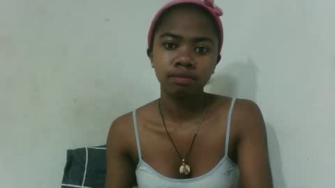 Snapshot of francinealdy chatting on October 20, 2025, 3:29 am francinealdy online show from October 20, 2025, 3:29 am