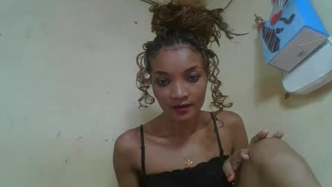 Snapshot of francinoli chatting on May 11, 2026, 2:45 pm Francinoli online show from May 11, 2026, 2:45 pm