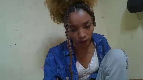 Snapshot of francinoli chatting on May 15, 2026, 4:41 am Francinoli online show from May 15, 2026, 4:41 am