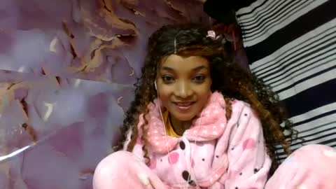 Snapshot of francinoli chatting on July 1, 2026, 4:14 am Francinoli online show from July 1, 2026, 4:14 am