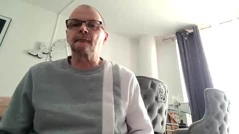 Snapshot of franciscomalin chatting on February 14, 2025, 11:31 am franciscomalin online show from February 14, 2025, 11:31 am