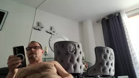 Snapshot of franciscomalin chatting on June 20, 2026, 7:22 am franciscomalin online show from June 20, 2026, 7:22 am
