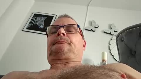 Snapshot of franciscomalin chatting on June 21, 2026, 6:21 pm franciscomalin online show from June 21, 2026, 6:21 pm