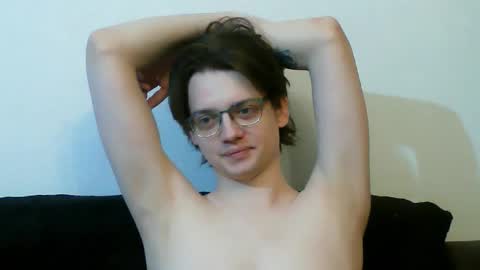 Snapshot of francisgray chatting on February 2, 2026, 7:12 pm Frank online show from February 2, 2026, 7:12 pm