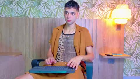 Franco online show from October 14, 2025, 9:04 pm