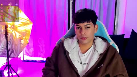 frank online show from November 12, 2025, 2:34 am