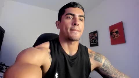 Snapshot of franco_ruiz_ chatting on November 30, 2025, 5:50 pm franco online show from November 30, 2025, 5:50 pm