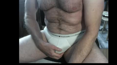 Snapshot of francois4059 chatting on May 11, 2026, 12:00 pm Franois online show from May 11, 2026, 12:00 pm
