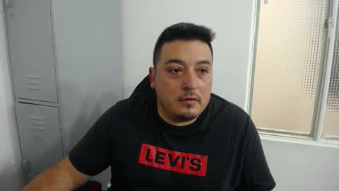 Juan online show from October 28, 2025, 7:49 pm