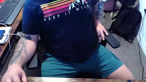 Snapshot of frank1107 chatting on September 22, 2025, 12:23 am Frank online show from September 22, 2025, 12:23 am