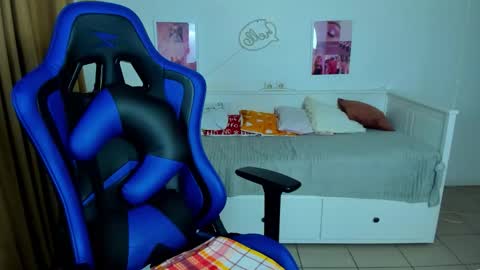 Frank online show from October 12, 2025, 4:22 am