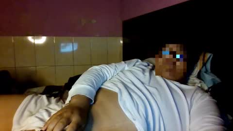 Snapshot of frank_nishi chatting on December 5, 2024, 4:31 am frank_nishi online show from December 5, 2024, 4:31 am