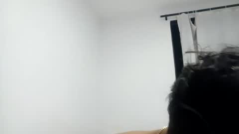 frankdanielsmolano online show from June 15, 2026, 4:04 am