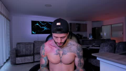 Snapshot of frankfarrellx chatting on February 9, 2025, 9:17 pm Frank Farrell. Hey remember to give me a thumbs up Ty online show from February 9, 2025, 9:17 pm