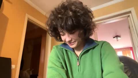 Lily online show from November 5, 2025, 8:58 am