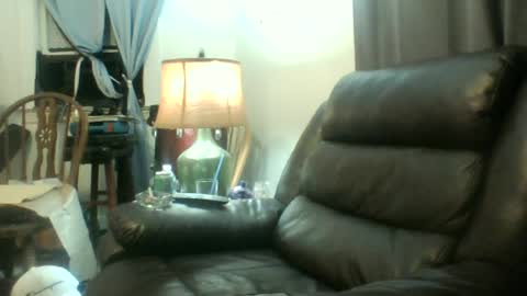 Snapshot of frankyb0yforeal chatting on June 12, 2026, 5:50 am frankyb0yforeal online show from June 12, 2026, 5:50 am