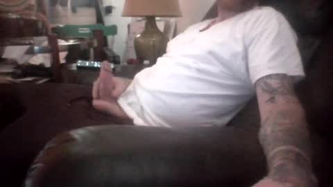 Snapshot of frankyb0yforeal chatting on July 26, 2026, 8:27 pm frankyb0yforeal online show from July 26, 2026, 8:27 pm
