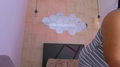 Fransheska online show from December 15, 2024, 8:36 pm