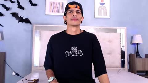 Franvill trato online show from November 14, 2025, 5:22 pm