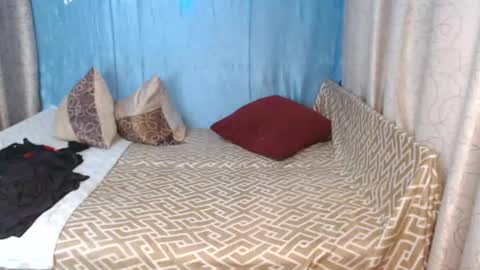 frau_becky online show from January 27, 2025, 1:30 pm