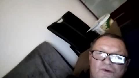 Snapshot of frauenfeind1 chatting on December 26, 2024, 11:32 am Wolfi online show from December 26, 2024, 11:32 am