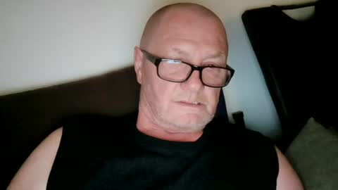 Snapshot of frauenfeind1 chatting on June 22, 2026, 5:26 am Wolfi online show from June 22, 2026, 5:26 am