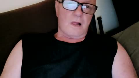 Snapshot of frauenfeind1 chatting on June 24, 2026, 6:01 am Wolfi online show from June 24, 2026, 6:01 am